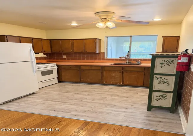 Photo 3 of Single family home for sale at 2280 Hovsons Blvd, Toms River, NJ 08753 | MLS# 22628005 | Listing updated on 2026-09-09