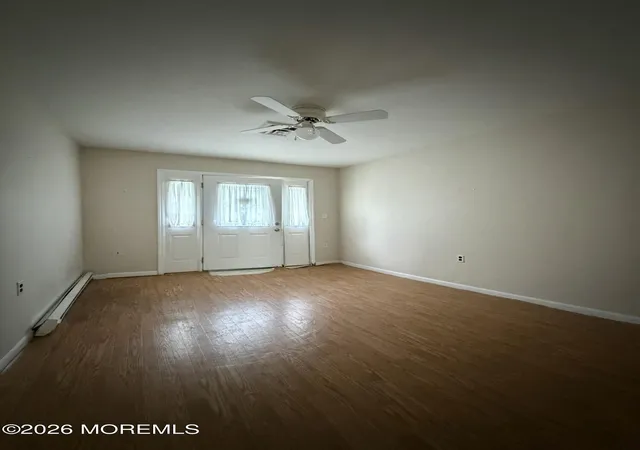 Photo 3 of Single family home for sale at 107b Edinburgh Ln #107B, Lakewood, NJ 08701 | MLS# 22628012 | Listing updated on 2026-10-06