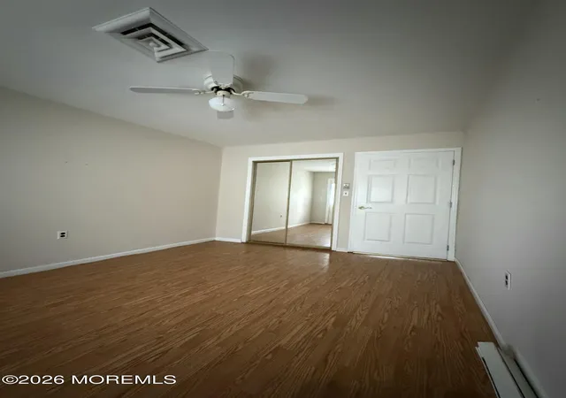 Photo 3 of Single family home for sale at 107b Edinburgh Ln #107B, Lakewood, NJ 08701 | MLS# 22628012 | Listing updated on 2026-10-06