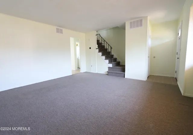 Photo 3 of Single family home for sale at 814 Laurel St, Lakehurst, NJ 08733 | MLS# 22628037 | Listing updated on 2026-09-07