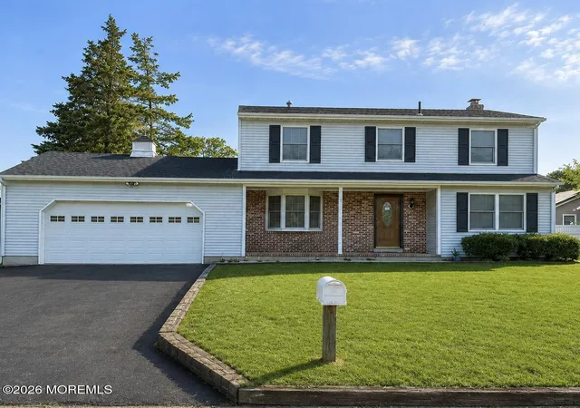Single family home for sale at 7 Mayflower Dr, Tuckerton, NJ 08087 | MLS# 22628099