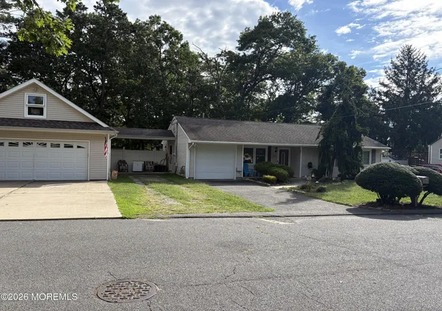 Photo 3 of Single family home for sale at 1710 Evans Rd, Forked River, NJ 08731 | MLS# 22628109 | Listing updated on 2026-09-16