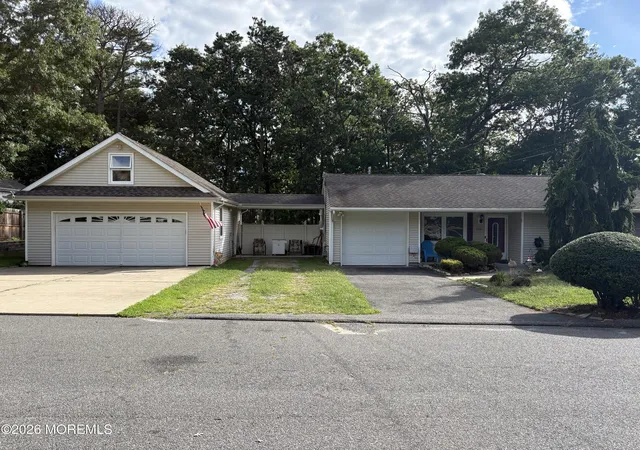 Photo 4 of Single family home for sale at 1710 Evans Rd, Forked River, NJ 08731 | MLS# 22628109 | Listing updated on 2026-09-16