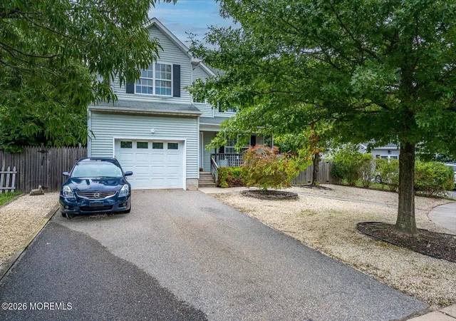 Photo 1 of Single family home for sale at 27 Lena Ct, Bayville, NJ 08721 | MLS# 22628089 | Listing updated on 2026-09-10