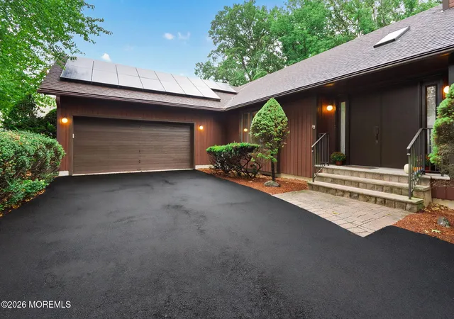 Photo 2 of Single family home for sale at 39 Brandywine Way, Middletown, NJ 07748 | MLS# 22629928 | Listing updated on 2026-09-28