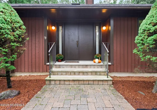 Photo 3 of Single family home for sale at 39 Brandywine Way, Middletown, NJ 07748 | MLS# 22629928 | Listing updated on 2026-09-28