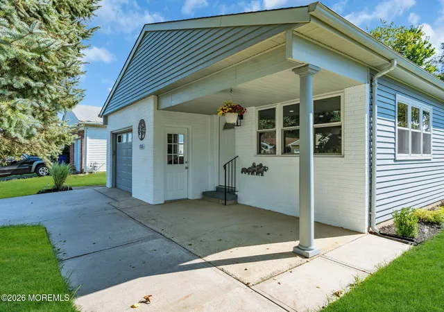 Photo 3 of Single family home for sale at 115 Cabrillo Blvd, Toms River, NJ 08757 | MLS# 22628102 | Listing updated on 2026-09-15