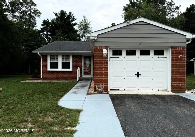 Photo 1 of Single family home for sale at 5 Hudson Ave, Whiting, NJ 08759 | MLS# 22628203 | Listing updated on 2026-09-08