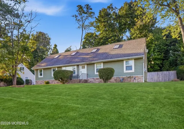 Photo 3 of Single family home for sale at 6 Standish Dr, Ocean, NJ 07712 | MLS# 22629321 | Listing updated on 2026-10-06