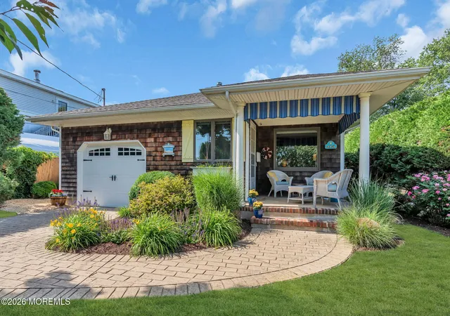 Photo 3 of Single family home for sale at 415 Newark Ave, Point Pleasant Beach, NJ 08742 | MLS# 22628794 | Listing updated on 2026-09-21