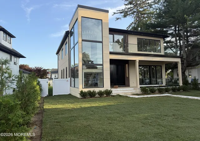 Photo 3 of Single family home for sale at 5 Royal Pl, Long Branch, NJ 07740 | MLS# 22628153 | Listing updated on 2026-09-14