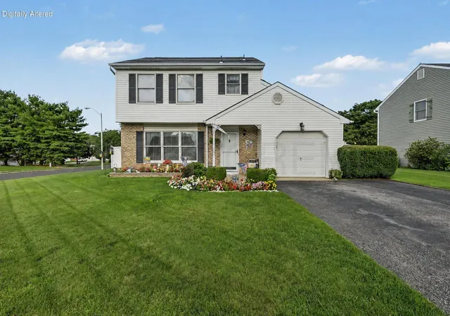 Photo 1 of Single family home for sale at 30 Albatross Dr, Howell, NJ 07731 | MLS# 22628274 | Listing updated on 2026-09-16