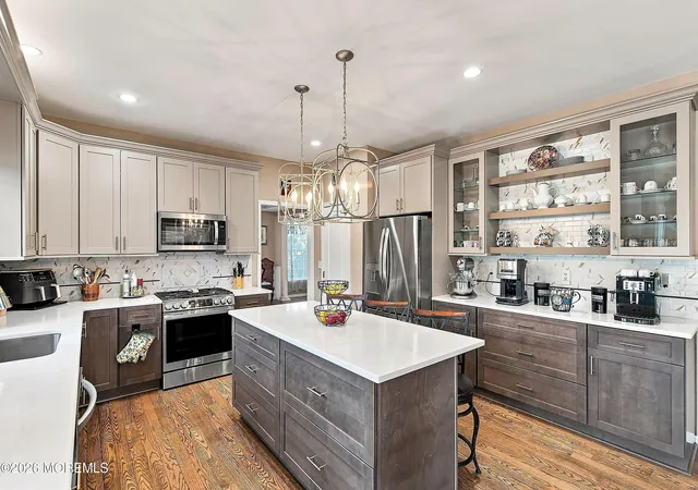 Photo 3 of Single family home for sale at 43 Oxford Cir, Southampton, NJ 08088 | MLS# 22628198 | Listing updated on 2026-09-29