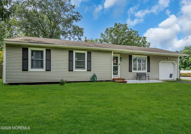 Photo 2 of Single family home for sale at 700 Commonwealth Blvd, Toms River, NJ 08757 | MLS# 22628309 | Listing updated on 2026-09-09