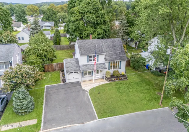 Photo 2 of Single family home for sale at 6 Volt Pl, Middletown, NJ 07748 | MLS# 22628361 | Listing updated on 2026-09-28