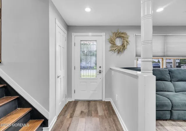 Photo 3 of Single family home for sale at 6 Volt Pl, Middletown, NJ 07748 | MLS# 22628361 | Listing updated on 2026-09-28
