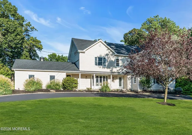 Photo 2 of Single family home for sale at 46 Shephard Dr, Middletown, NJ 07748 | MLS# 22628227 | Listing updated on 2026-09-08