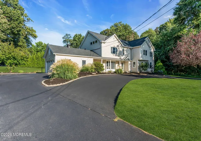 Photo 3 of Single family home for sale at 46 Shephard Dr, Middletown, NJ 07748 | MLS# 22628227 | Listing updated on 2026-10-19