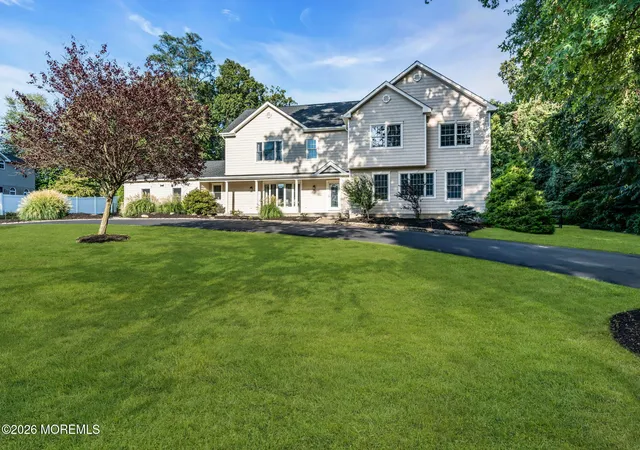 Photo 4 of Single family home for sale at 46 Shephard Dr, Middletown, NJ 07748 | MLS# 22628227 | Listing updated on 2026-09-08