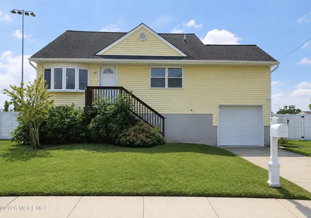 Photo 1 of Single family home for sale at 6 Dibling St, Union Beach, NJ 07735 | MLS# 22628218 | Listing updated on 2026-09-08