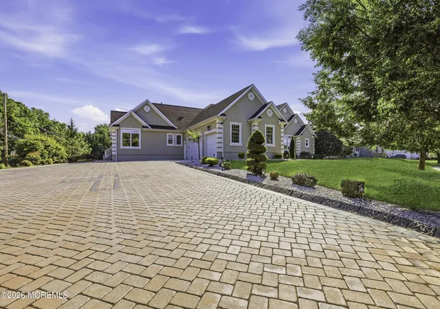 Photo 3 of Single family home for sale at 1787 Kathleen Ct, Toms River, NJ 08755 | MLS# 22628254 | Listing updated on 2026-09-14