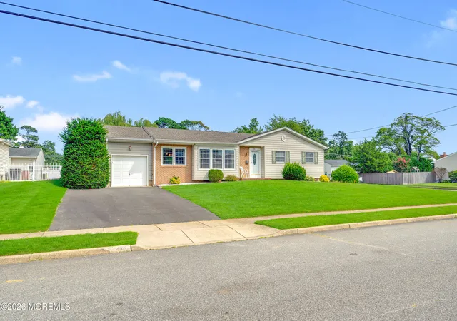Photo 3 of Single family home for sale at 87 Charleson Rd, Brick, NJ 08724 | MLS# 22628335 | Listing updated on 2026-09-14