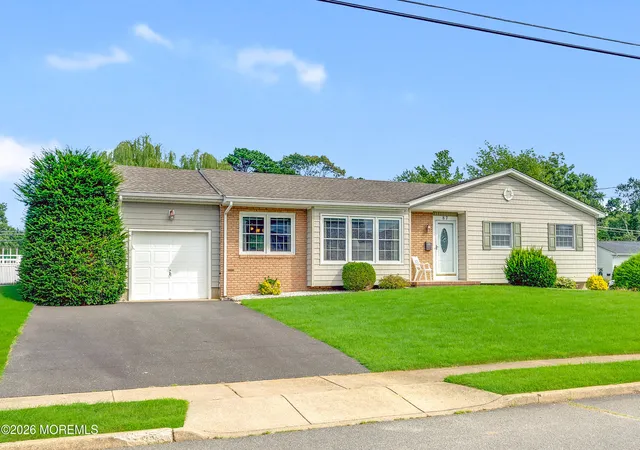 Photo 3 of Single family home for sale at 87 Charleson Rd, Brick, NJ 08724 | MLS# 22628335 | Listing updated on 2026-09-14