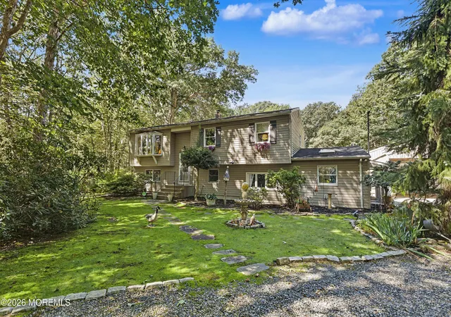 Photo 2 of Single family home for sale at 347 E Millstream Rd, Cream Ridge, NJ 08514 | MLS# 22629890 | Listing updated on 2026-09-25