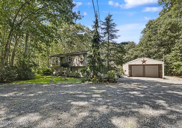 Photo 3 of Single family home for sale at 347 E Millstream Rd, Cream Ridge, NJ 08514 | MLS# 22629890 | Listing updated on 2026-09-25