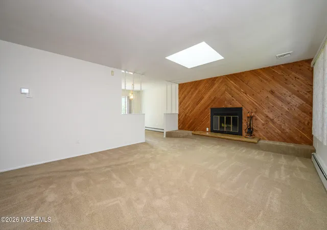 Photo 3 of Single family home for sale at 300 Beechmont St, Toms River, NJ 08757 | MLS# 22628404 | Listing updated on 2026-09-14
