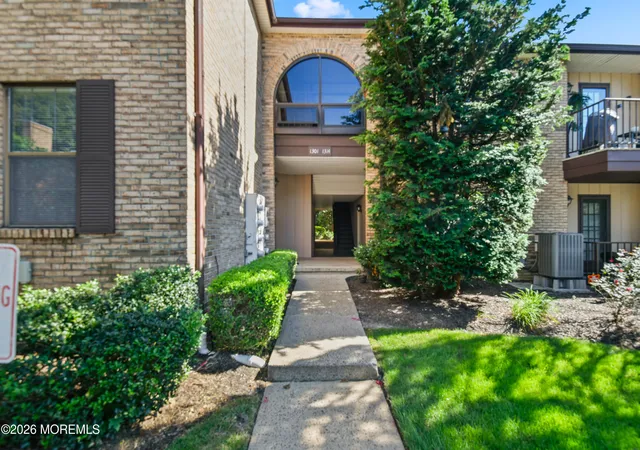 Photo 1 of Sale Pending at 1301 Wellington Pl, Matawan, NJ 07747 | MLS# 22628846 | Listing updated on 2026-09-18