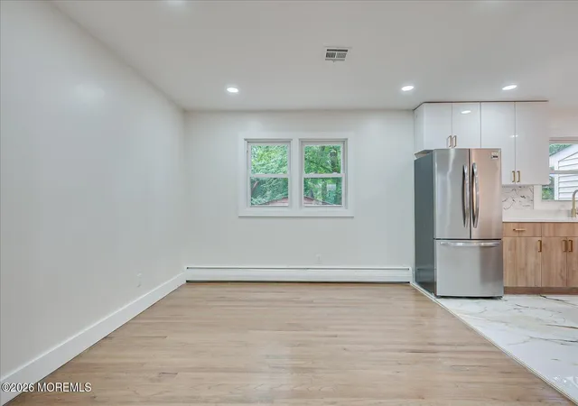 Photo 4 of Single family home for sale at 25 Woodbrook Dr, Matawan, NJ 07747 | MLS# 22630307 | Listing updated on 2026-09-25