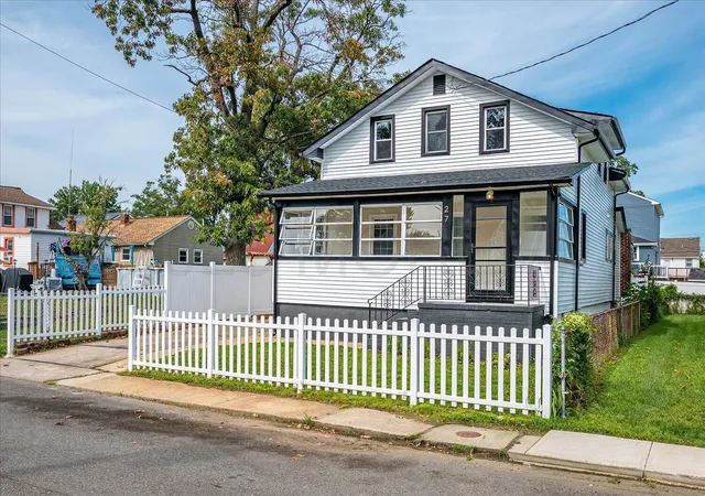 Photo 2 of Single family home for sale at 27 Birchwood Ave, Keansburg, NJ 07734 | MLS# 22628327 | Listing updated on 2026-09-14