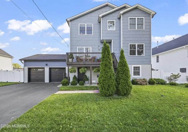 Photo 2 of Single family home for sale at 424 Morningside Ave, Union Beach, NJ 07735 | MLS# 22628388 | Listing updated on 2026-09-09