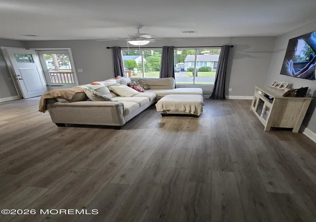 Photo 4 of Single family home for sale at 14 Cedar Dr, Lanoka Harbor, NJ 08734 | MLS# 22628337 | Listing updated on 2026-09-16
