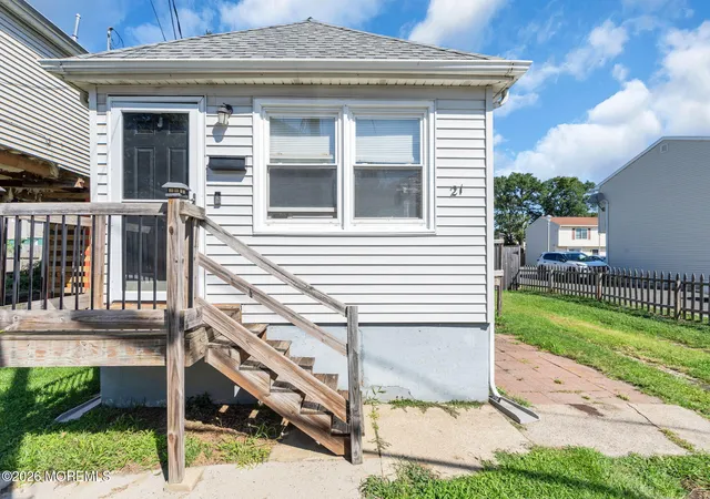 Photo 1 of Sale Pending at 21 Jahn St, Keansburg, NJ 07734 | MLS# 22628638 | Listing updated on 2026-09-18