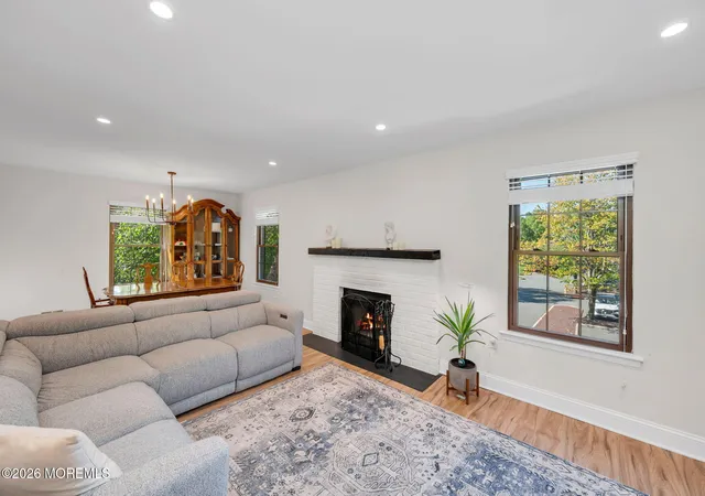 Photo 4 of Condo for sale at 417 Wellington Pl, Matawan, NJ 07747 | MLS# 22628627 | Listing updated on 2026-09-14