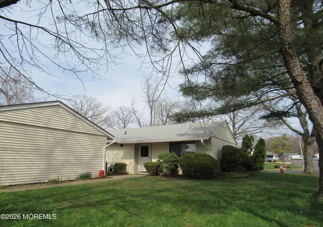 Single family home for sale at 264b Crosse Dr, Monroe Township, NJ 08831 | MLS# 22628795