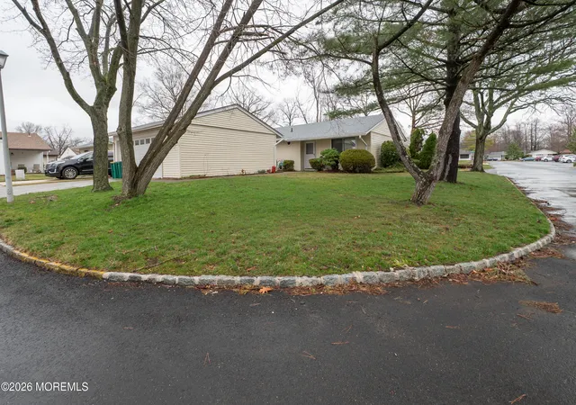 Photo 1 of Single family home for sale at 264b Crosse Dr, Monroe Township, NJ 08831 | MLS# 22628795 | Listing updated on 2026-09-24