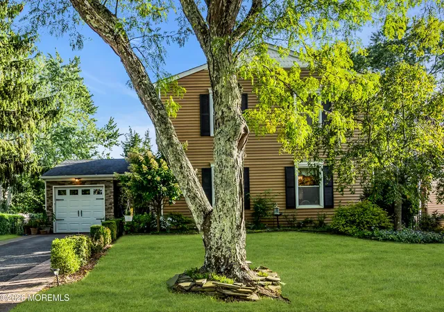 Photo 1 of Single family home for sale at 16 Hearth Ct, Howell, NJ 07731 | MLS# 22628435 | Listing updated on 2026-09-11