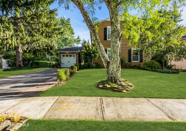 Photo 3 of Single family home for sale at 16 Hearth Ct, Howell, NJ 07731 | MLS# 22628435 | Listing updated on 2026-09-11