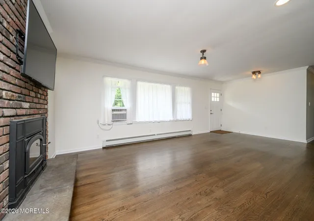 Photo 4 of Sale Pending at 36 S Beers St, Holmdel, NJ 07733 | MLS# 22628632 | Listing updated on 2026-09-18