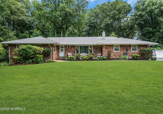 Photo 2 of Single family home for sale at 5 Princeton St, Red Bank, NJ 07701 | MLS# 22628437 | Listing updated on 2026-09-10