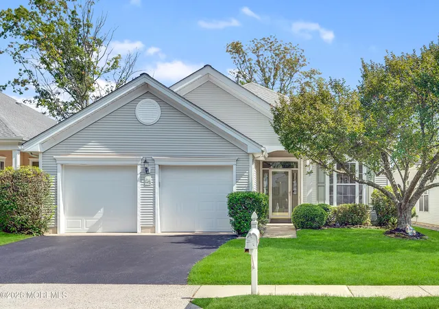 Photo 3 of Sale Pending at 51 Goldensprings Dr, Lakewood, NJ 08701 | MLS# 22628511 | Listing updated on 2026-09-17
