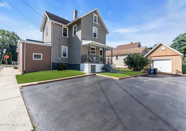Photo 4 of Single family home for sale at 515 High St, Long Branch, NJ 07740 | MLS# 22628521 | Listing updated on 2026-09-14