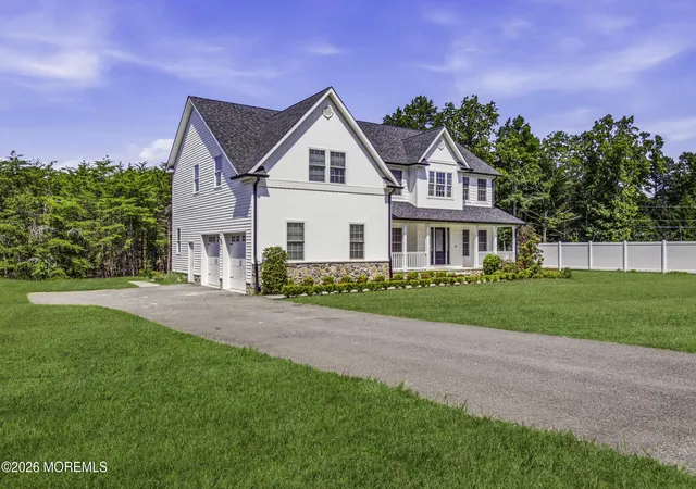 Photo 3 of Single family home for sale at 756 Dorathys Ln, Jackson, NJ 08527 | MLS# 22628598 | Listing updated on 2026-09-11