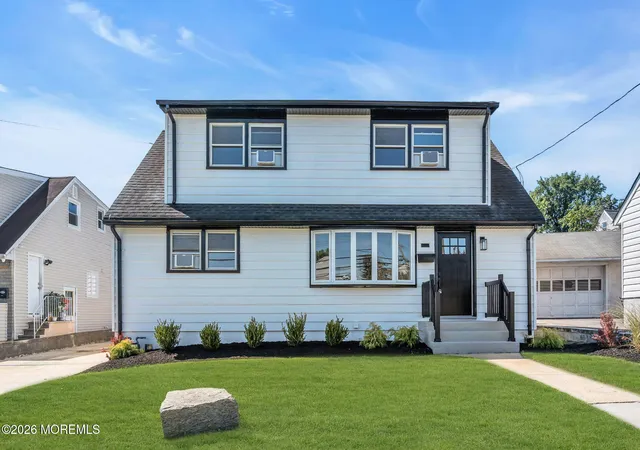 Photo 1 of Sale Pending at 552 Ridgeway Ave, South Amboy, NJ 08879 | MLS# 22628540 | Listing updated on 2026-09-17