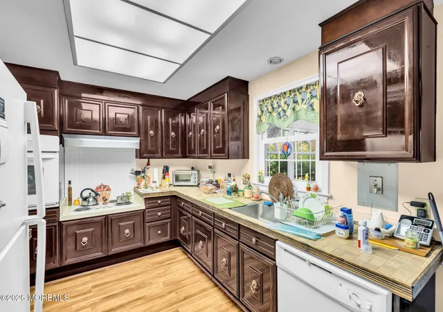 Photo 4 of Single family home for sale at 57 Fairfield Ln #E, Monroe Township, NJ 08831 | MLS# 22629442 | Listing updated on 2026-09-24
