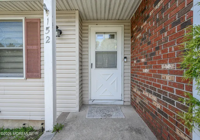Photo 2 of Single family home for sale at 152 Nautilus Dr, Manahawkin, NJ 08050 | MLS# 22628596 | Listing updated on 2026-09-10