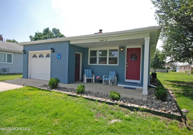 Photo 1 of Single family home for sale at 22 Vera Cruz Ct, Toms River, NJ 08757 | MLS# 22628602 | Listing updated on 2026-09-14